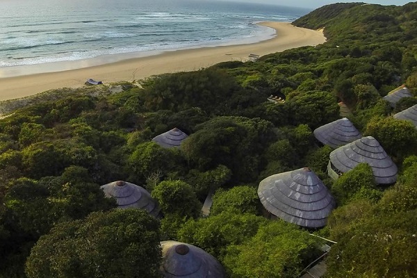 Thonga Beach