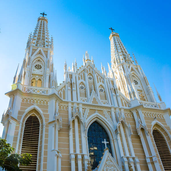 cathedral-architecture-vitoria